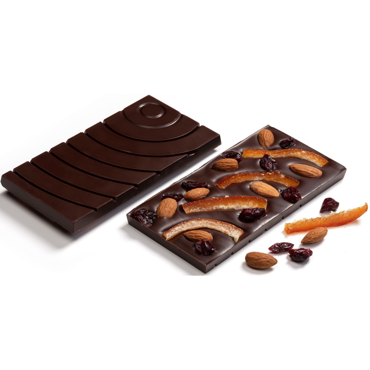 ChocoFashion Tableta ciocolata neagra cu portocala confiata si migdale
