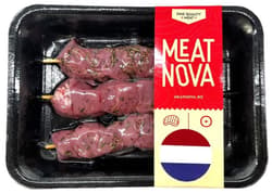 Meat Nova Frigarui din vitel de lapte marinate in stil Brazilian Black Angus
