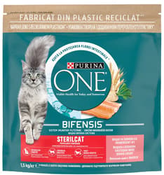 Purina One Steril Hrana uscata cu somon pentru pisici