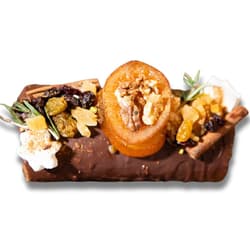 Rawmantic Cozonac raw-vegan de post fara zahar adaugat cu nuca cacao si portocala
