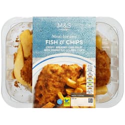 Marks & Spencer File de cod in pesmet cu cartofi prajiti