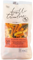 Marks & Spencer Paste tricolore fusilli din grau dur cu rosii si spanac