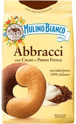 Mulino Bianco Abbracci Biscuits with cocoa and cream