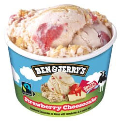 Ben & Jerry's Strawberry Cheesecake Inghetata cu biscuiti si capsuni