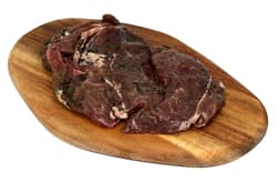 CARNE SI SARE Pastrama din pulpa de berbecut