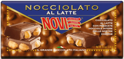 Novi Ciocolata cu lapte extrafina cu alune intregi