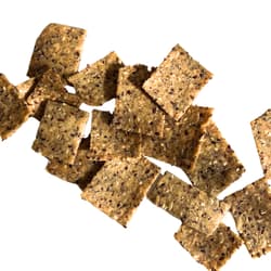 Loreluna Sarajele with seeds