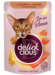Delickcious Stripsuri cu somon si cascaval in supa crema pentru pisici adulte