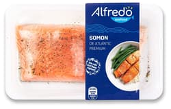 Alfredo Seafood Somon portii condimentate