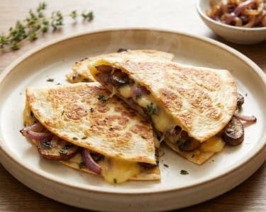 Quesadilla with Caramelized Mushrooms and Gouda Cheese | Quick Dinner