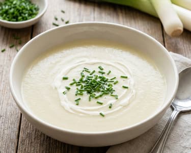 Vichyssoise franțuzească | Supă rece cremoasă de praz