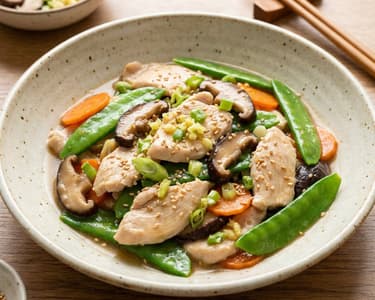 Pui Moo Goo Gai Pan la wok | Cină asiatică în 15 minute