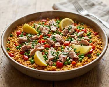 Arroz con atún | Juicy Spanish Rice with Tuna