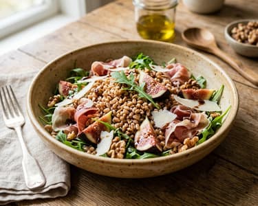 Salată de farro cu prosciutto și smochine | Prânz toscan