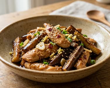 Pui cu vinete la wok | Cină asiatică în 15 minute