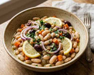 Salată orientală Pilaki de fasole albă | Prânz sățios