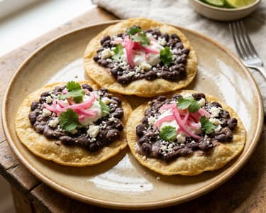 Salbutes yucatecas cu fasole neagră | Street food mexican