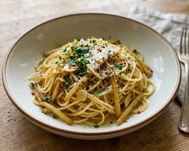 Spaghetti con cavolo rapa | Gust italian de toamnă
