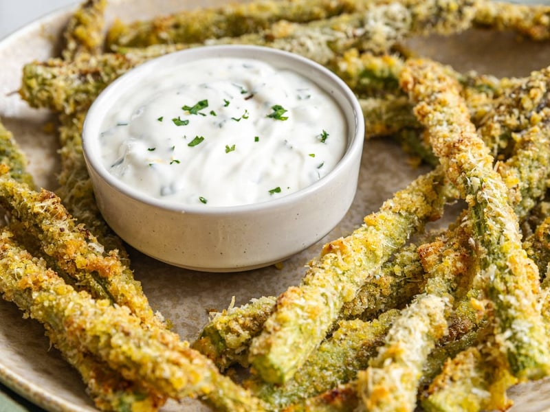 Sparanghel crispy în crustă panko