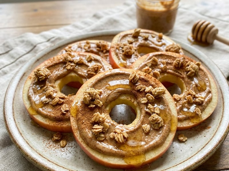 Apple "donuts" with nut butter | Quick snack