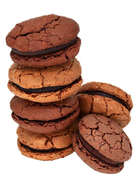 Zexe Chocolate-Covered Almonds