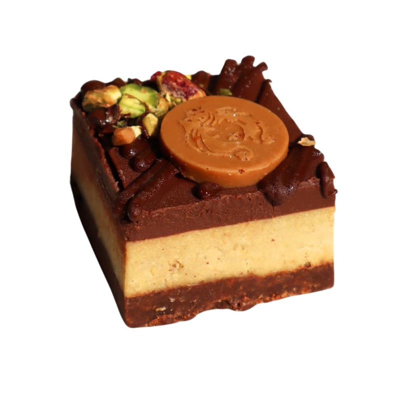 Loreluna Pistachio Way Vegan Pistachio and Fasting Chocolate Cake