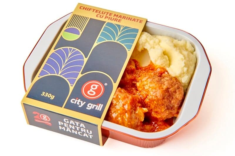 Marinated meatballs with mashed potatoes
