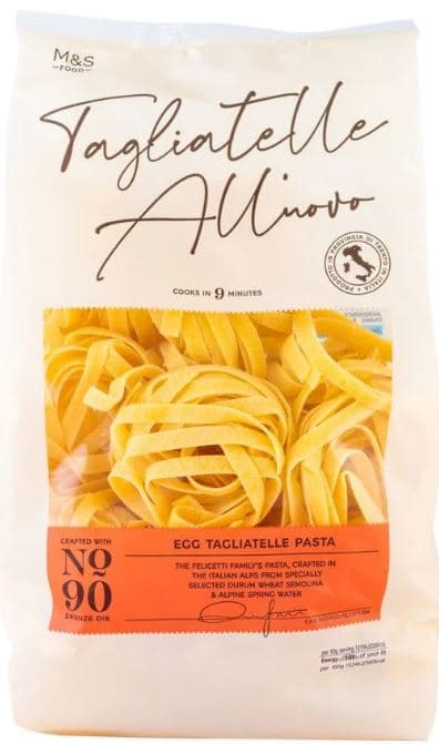 Marks & Spencer Paste Tagliatelle cu ou