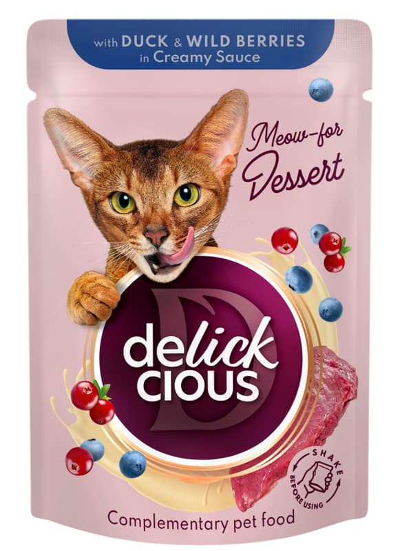 Delickcious Duck Meat Flakes with Berries in Creamy Sauce Wet Adult Cat Food