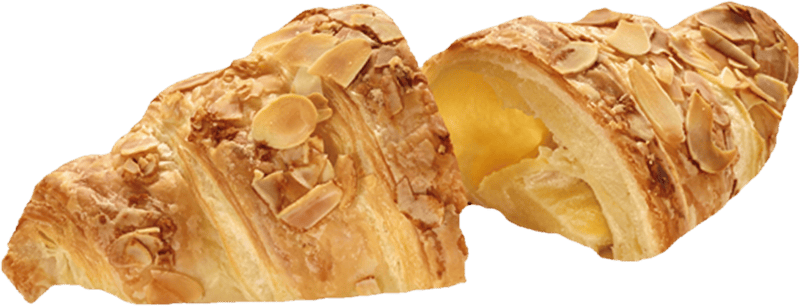 Croissant cu unt, umplut cu martipan