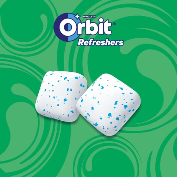 Orbit Refreshers Spearmint Sugarfree Gum with mint and menthol flavors 30 pcs