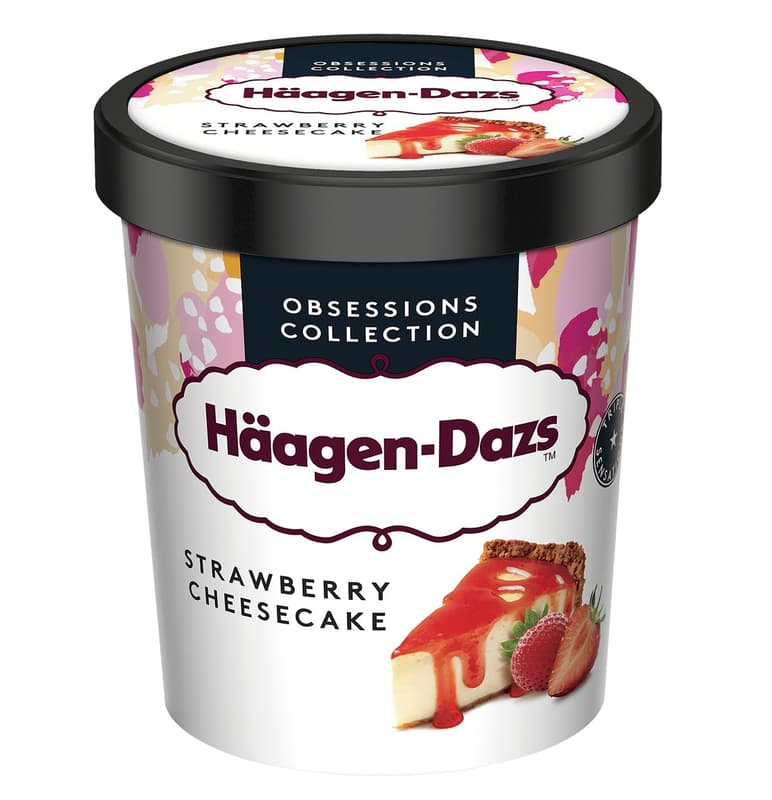 Haagen Dazs Cheesecake Ice Cream with Strawberry Sauce