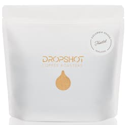 Dropshot Columbia Guava Banana Cafea de specialitate boabe