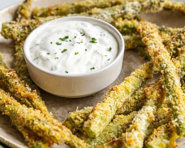 Sparanghel crispy în crustă panko