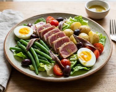 Niçoise Salad with Fresh Tuna