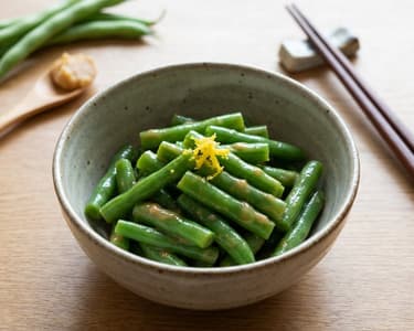 Păstăi de fasole verde cu miso
