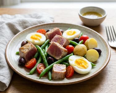 Salată Niçoise clasică