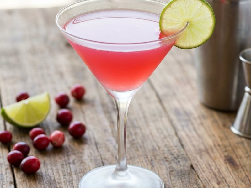 Cosmopolitan | Cocktail Clasic și Rafinat