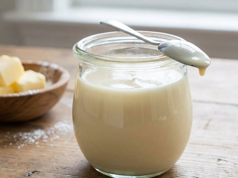 Homemade Sweetened Condensed Milk