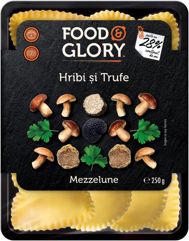 FOOD & GLORY Egg pasta filled with porcini mushrooms and truffles