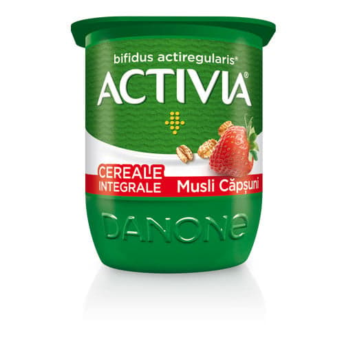 Activia iaurt cu musli si capsuni