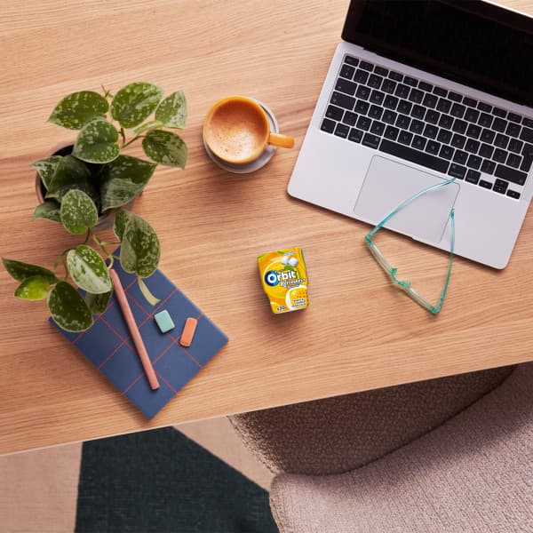 Orbit Refreshers Tropical Sugar-free chewing gum with sweeteners and fruit flavors, 30 pcs