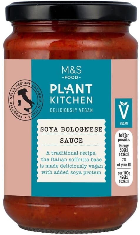 Marks & Spencer Sos Bolognese de rosii cu ciuperci, soia, morcovi, ceapa si ierburi