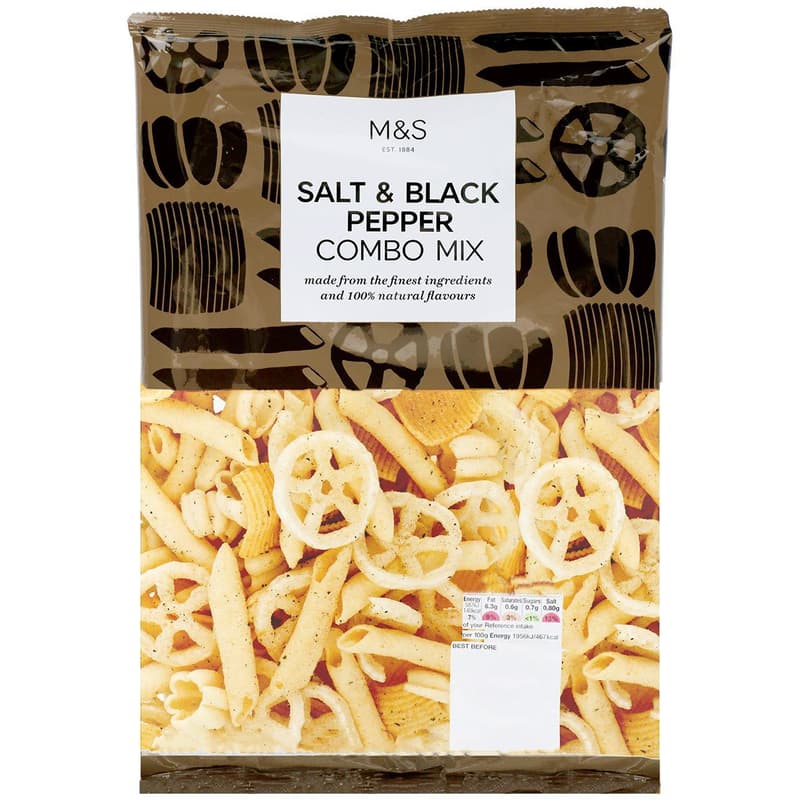Marks & Spencer Snack din cartofi cu sare si piper negru