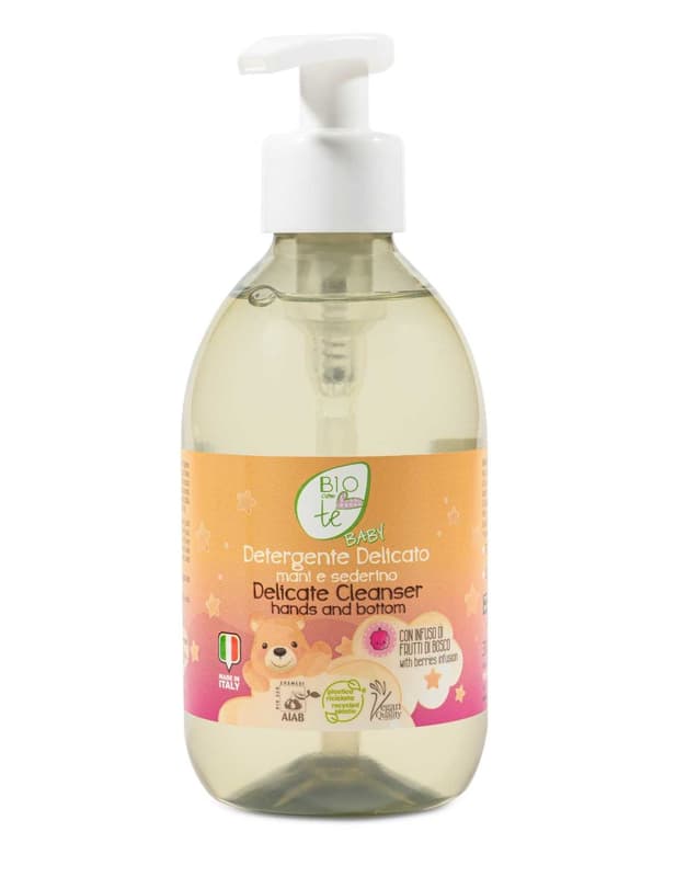 Bioconte Baby Gentle liquid soap for children, with infusion of berries and organic aloe, vegan