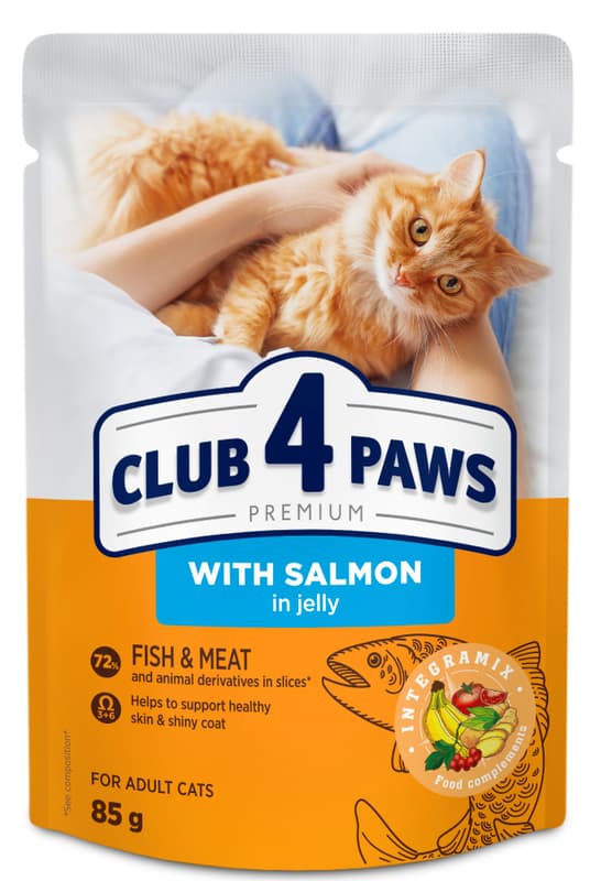 CLUB 4 PAWS Premium "With salmon in jelly". Сomplete canned pet food for adult cats