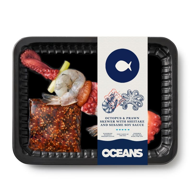 OCEANS Frigarui de caracatita si creveti cu sos de soia shiitake si susan